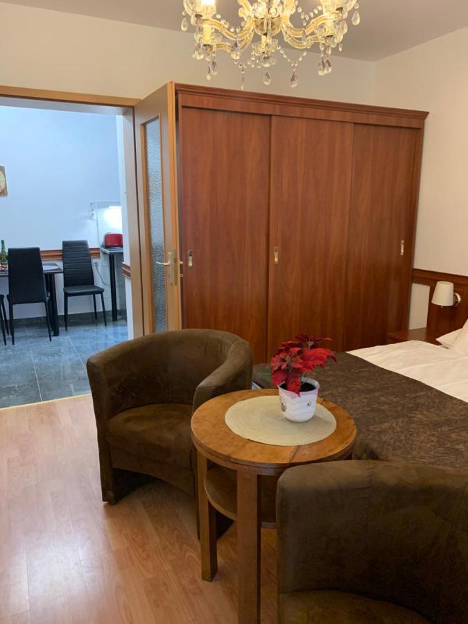 Konig Apartman Hévíz Extérieur photo