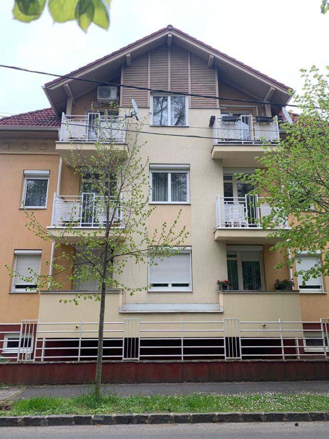 Konig Apartman Hévíz Extérieur photo